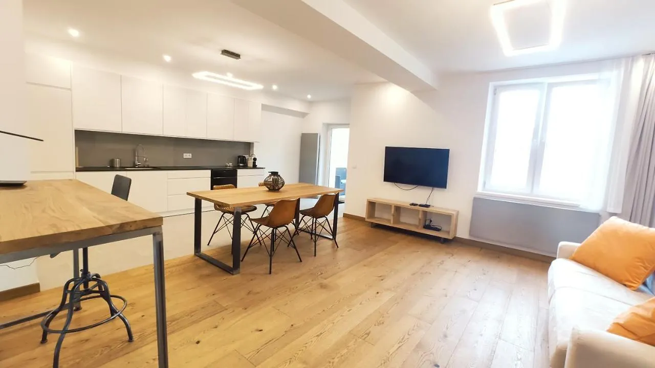 Apartment Boguslawskiego 5 By Homeprime Krakow